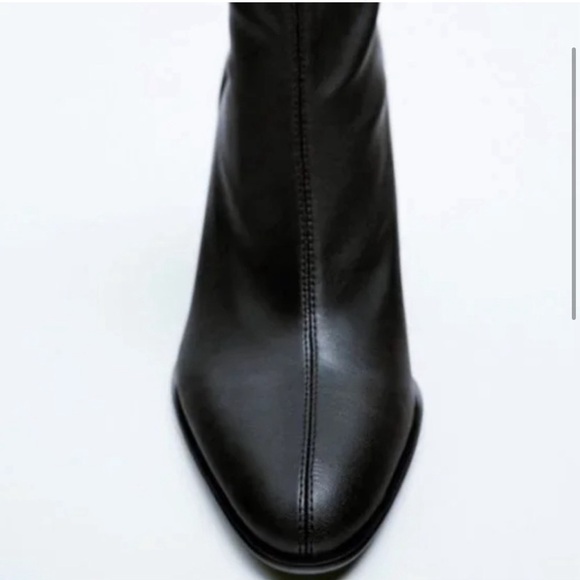 ZARA ANKLE HEELED BOOTIE SIZE 7.5  US or EU 38 - Picture 9 of 10